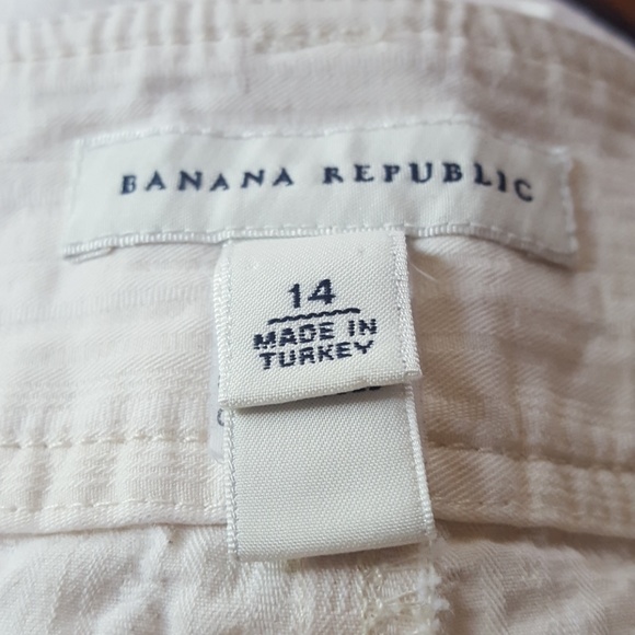 Banana Republic💙 Cream Color Cotton Capri Pants - Picture 3 of 5